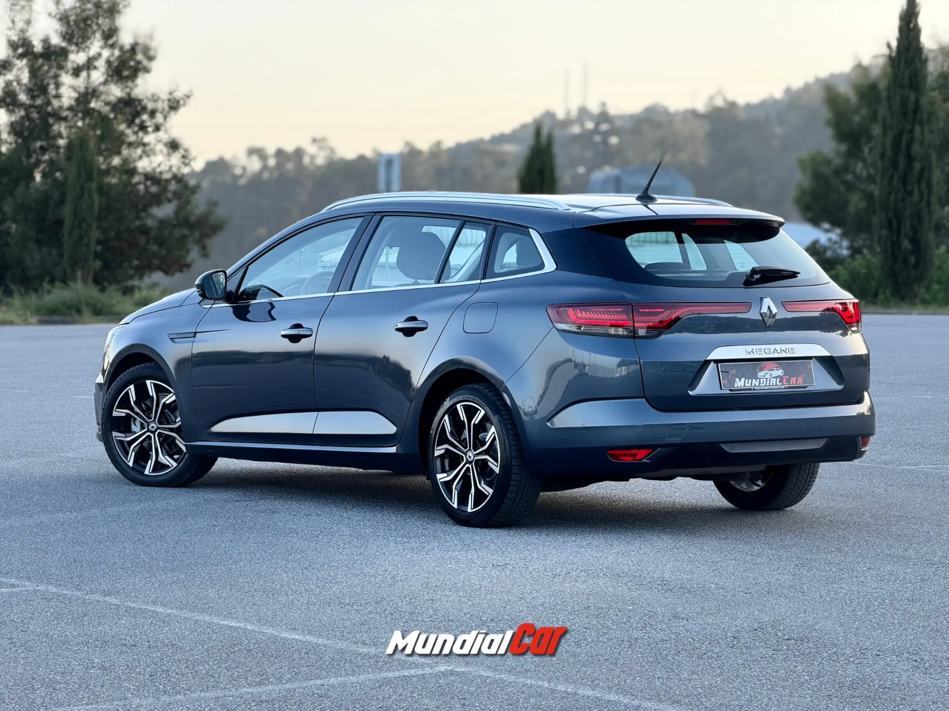 Renault Mégane Sport Tourer 1.6 E-Tech Plug-In Business 12