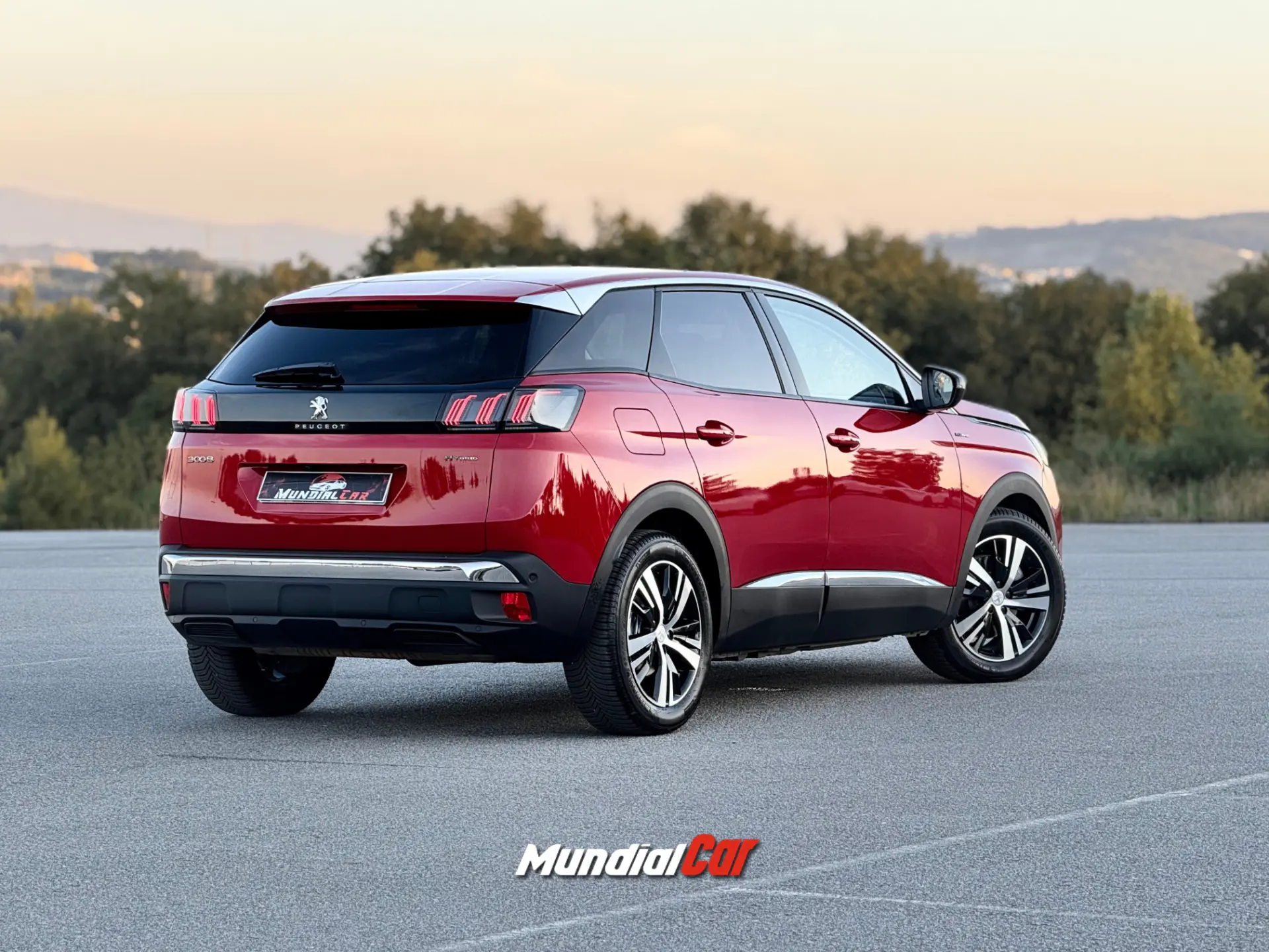 Peugeot 3008 1.6 Hybrid Allure e-EAT8 2
