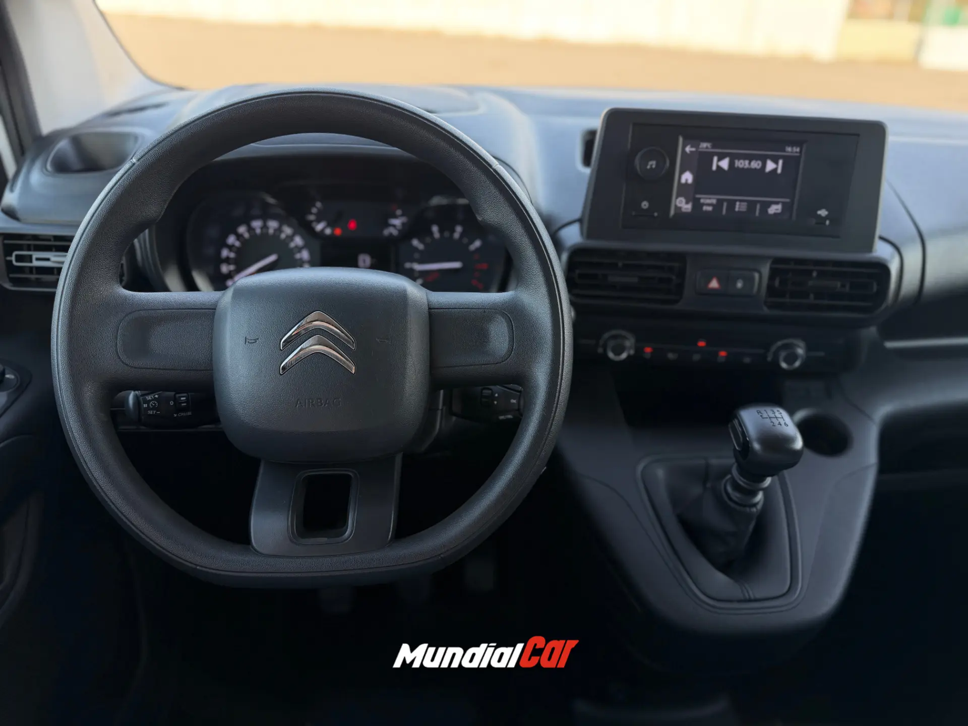 Citroen Berlingo 1.5 BlueHDi M Plus 11