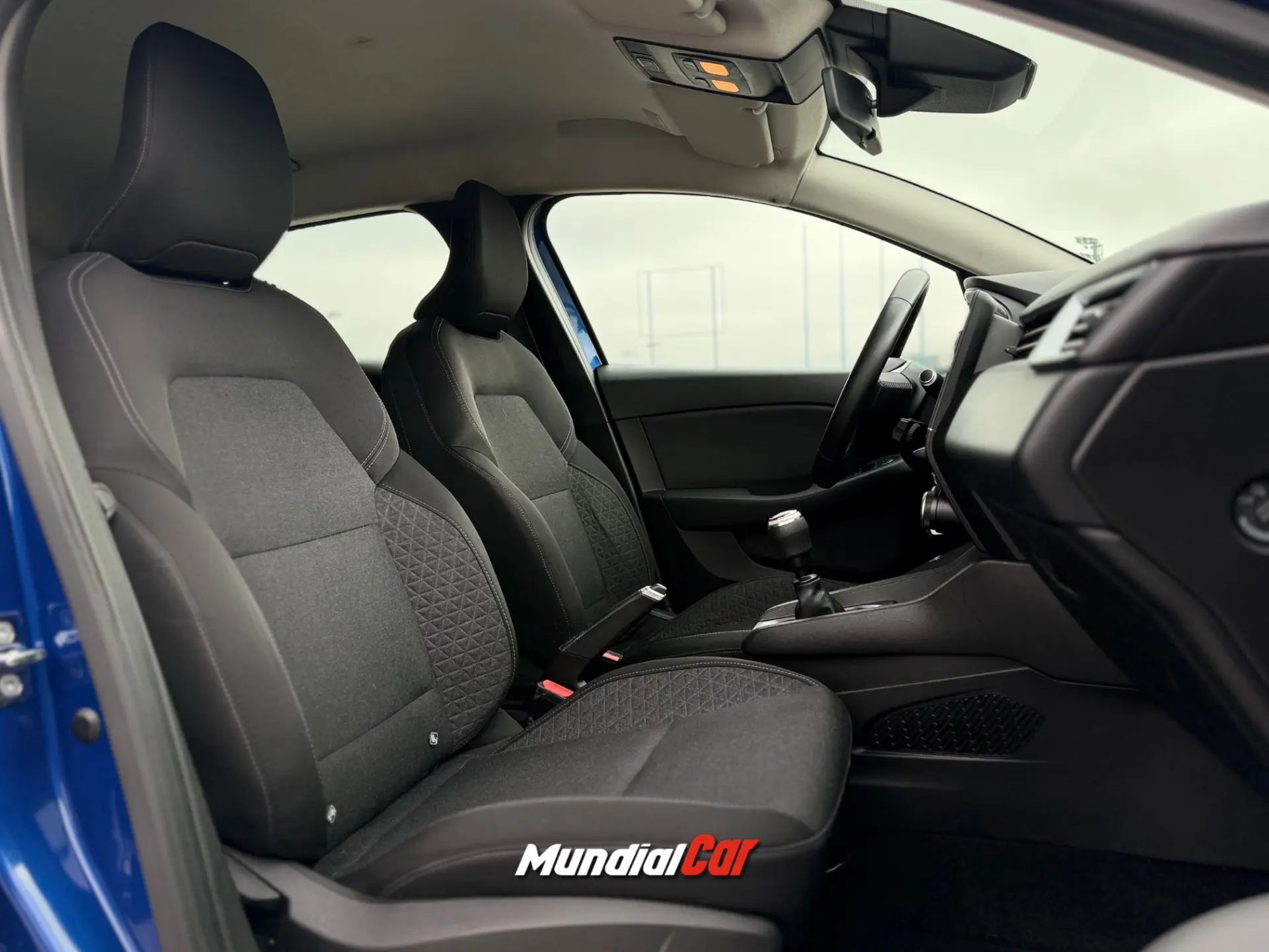Renault Clio 1.5 Blue dCi Intens 8