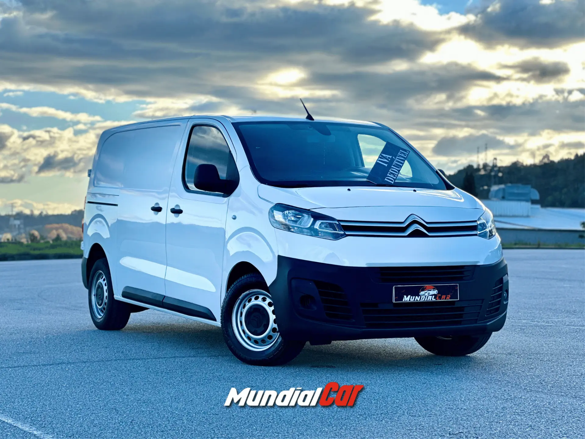 Citroen Jumpy 1.5 BlueHDi M 10