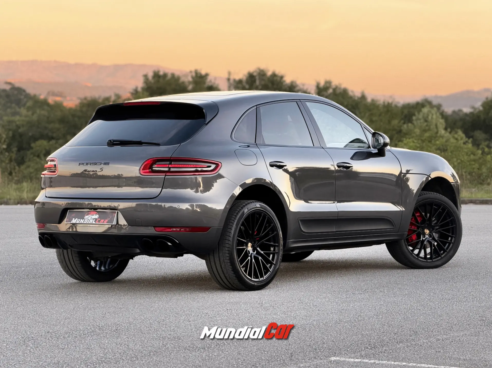 Porsche Macan S 2