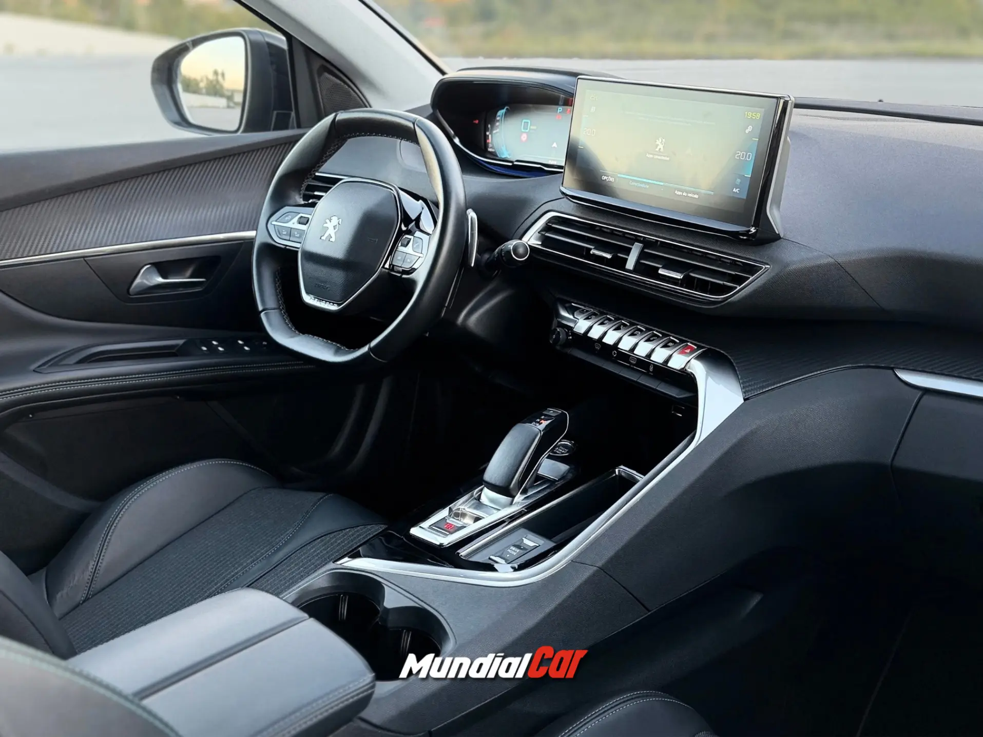 Peugeot 3008 1.6 Hybrid Allure e-EAT8 12