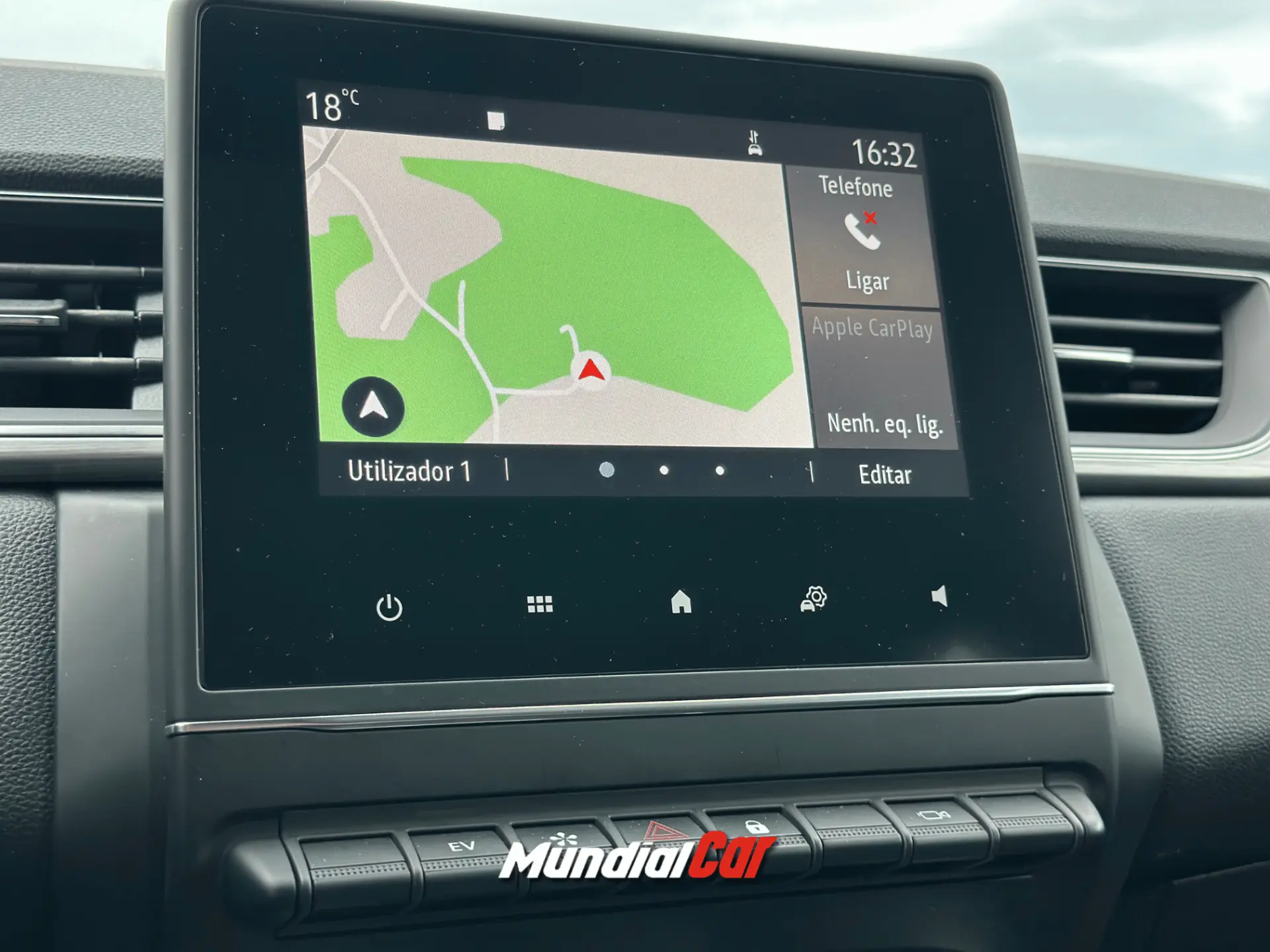 Renault Captur 1.6 Hybrid E-Tech Intens 14