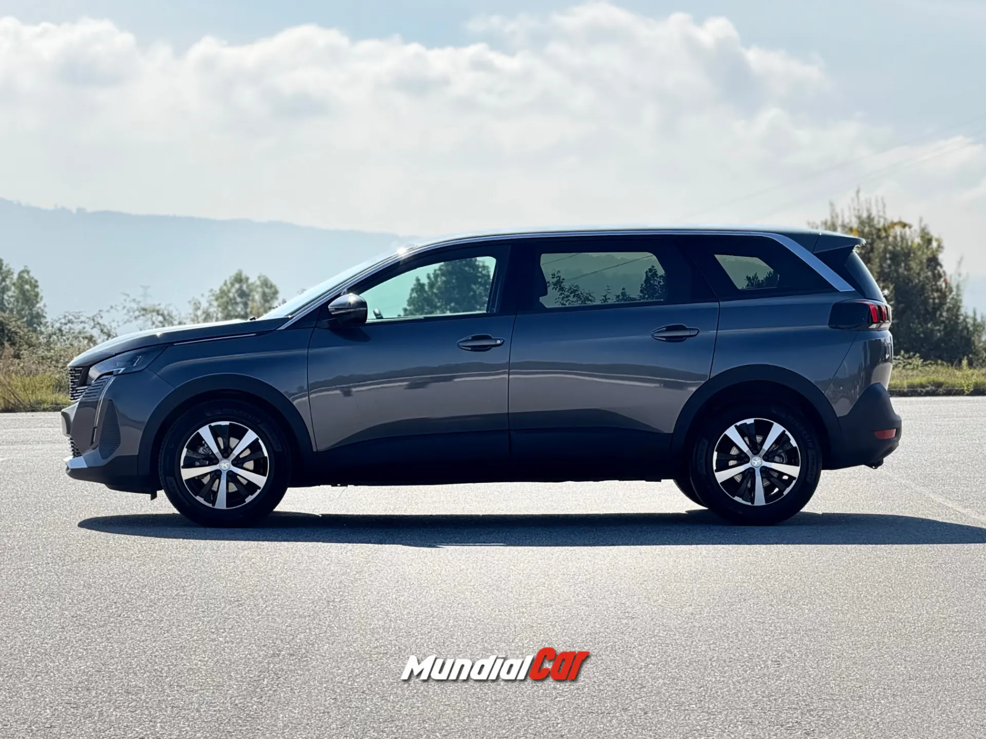 Peugeot 5008 1.2 PureTech Active Pack EAT8 11