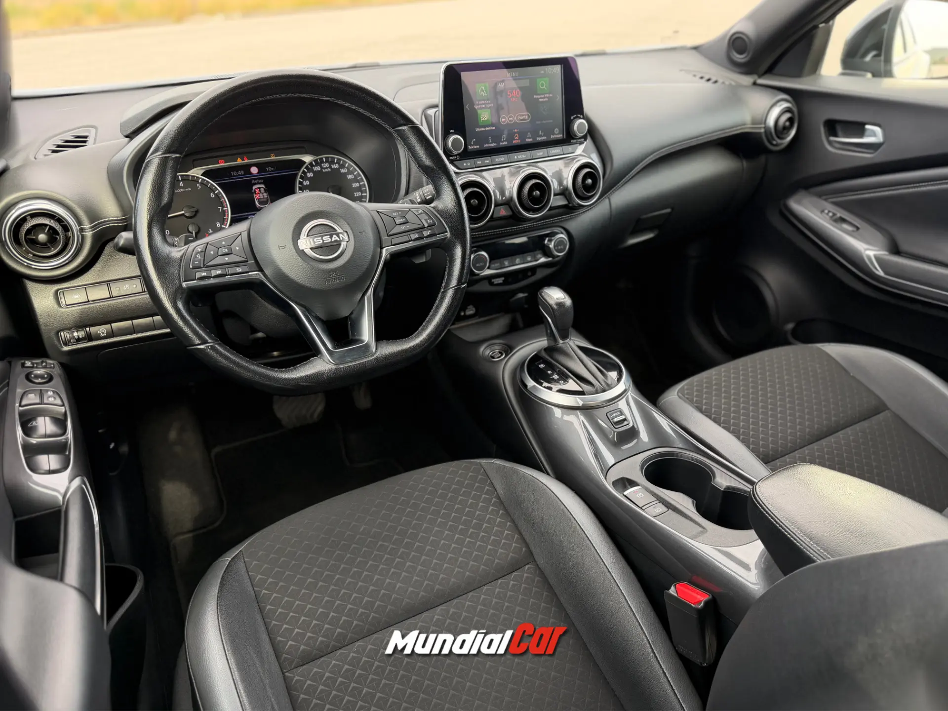 Nissan Juke 1.0 DIG-T N-Connecta DCT 10