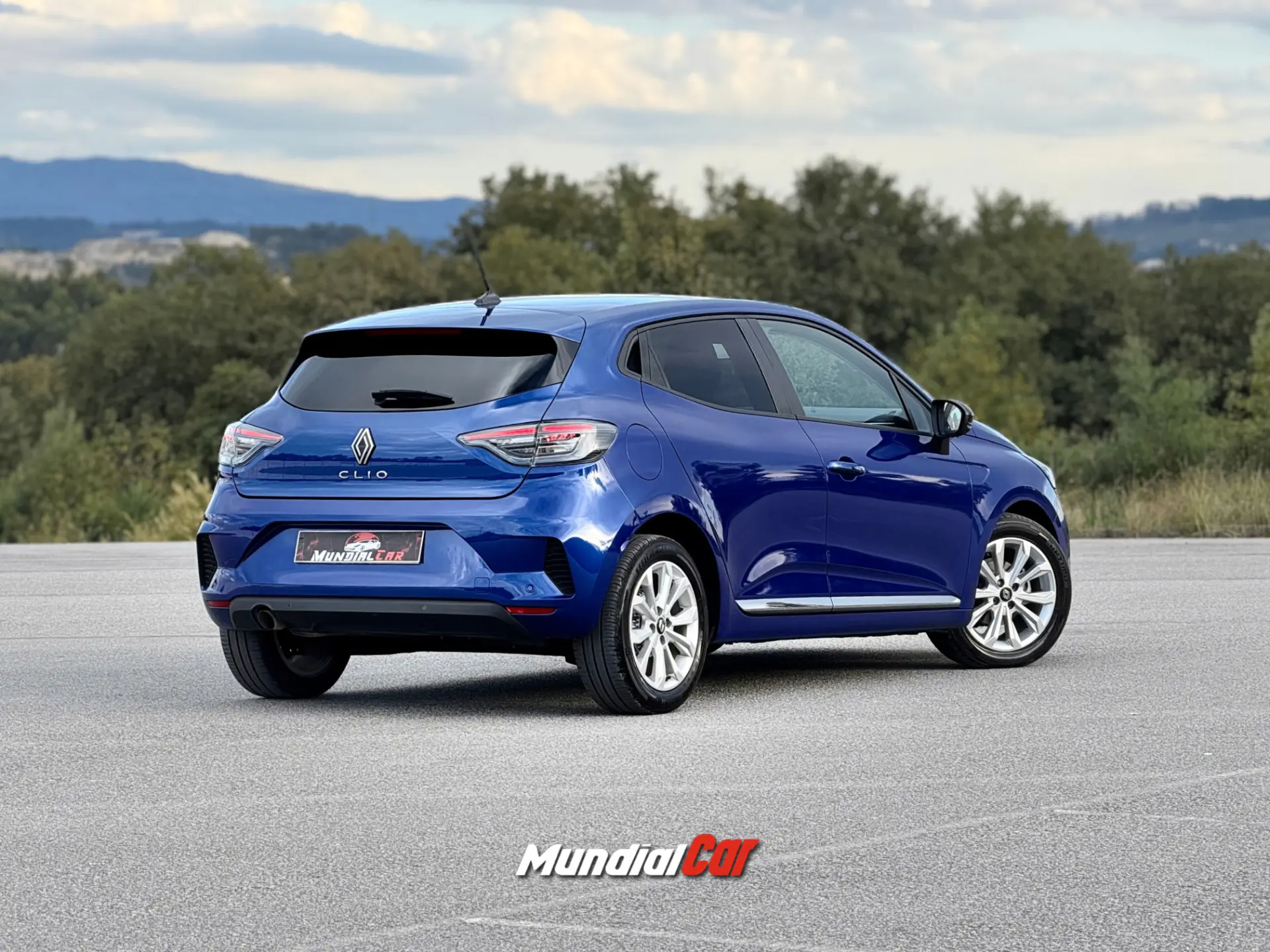 Renault Clio 1.0 TCe Evolution Bi-Fuel 2