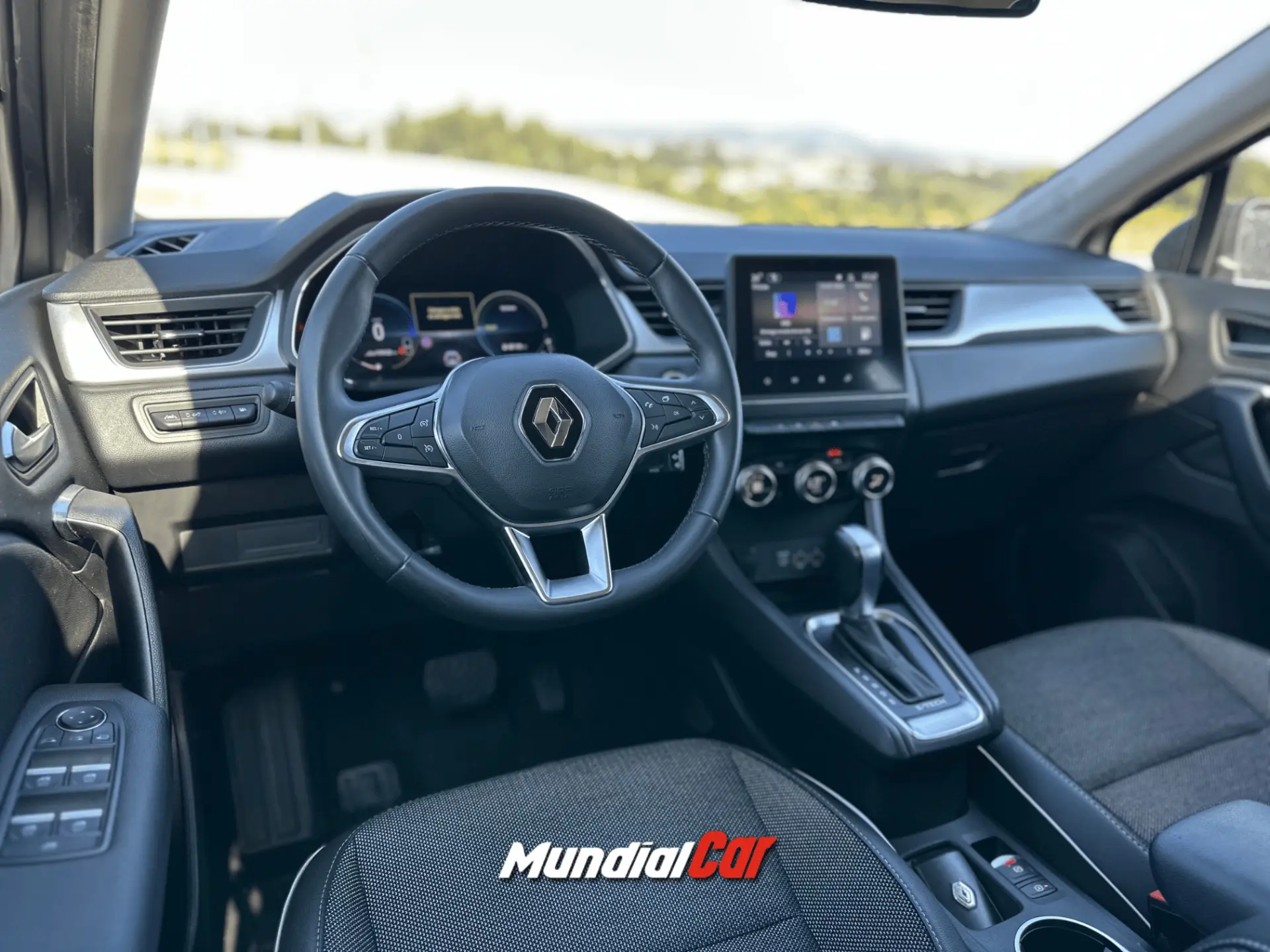 Renault Captur 1.6 Hybrid E-Tech Intens 6
