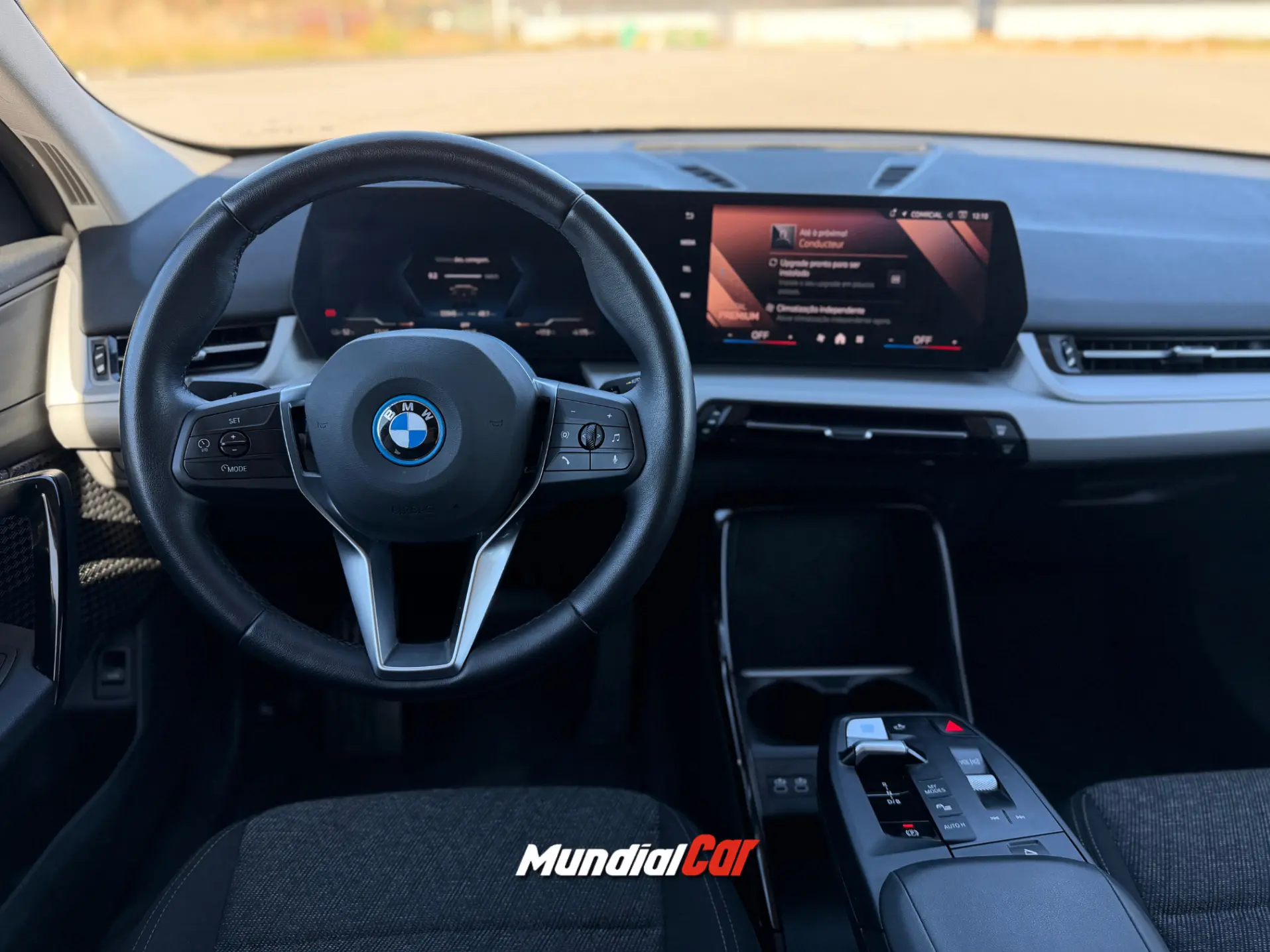 BMW iX2 eDrive20 19