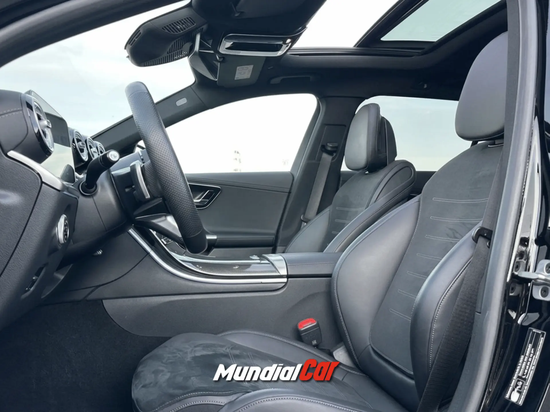 Mercedes-Benz C 300 C300e AMG Line Híbrido Plug-in 8