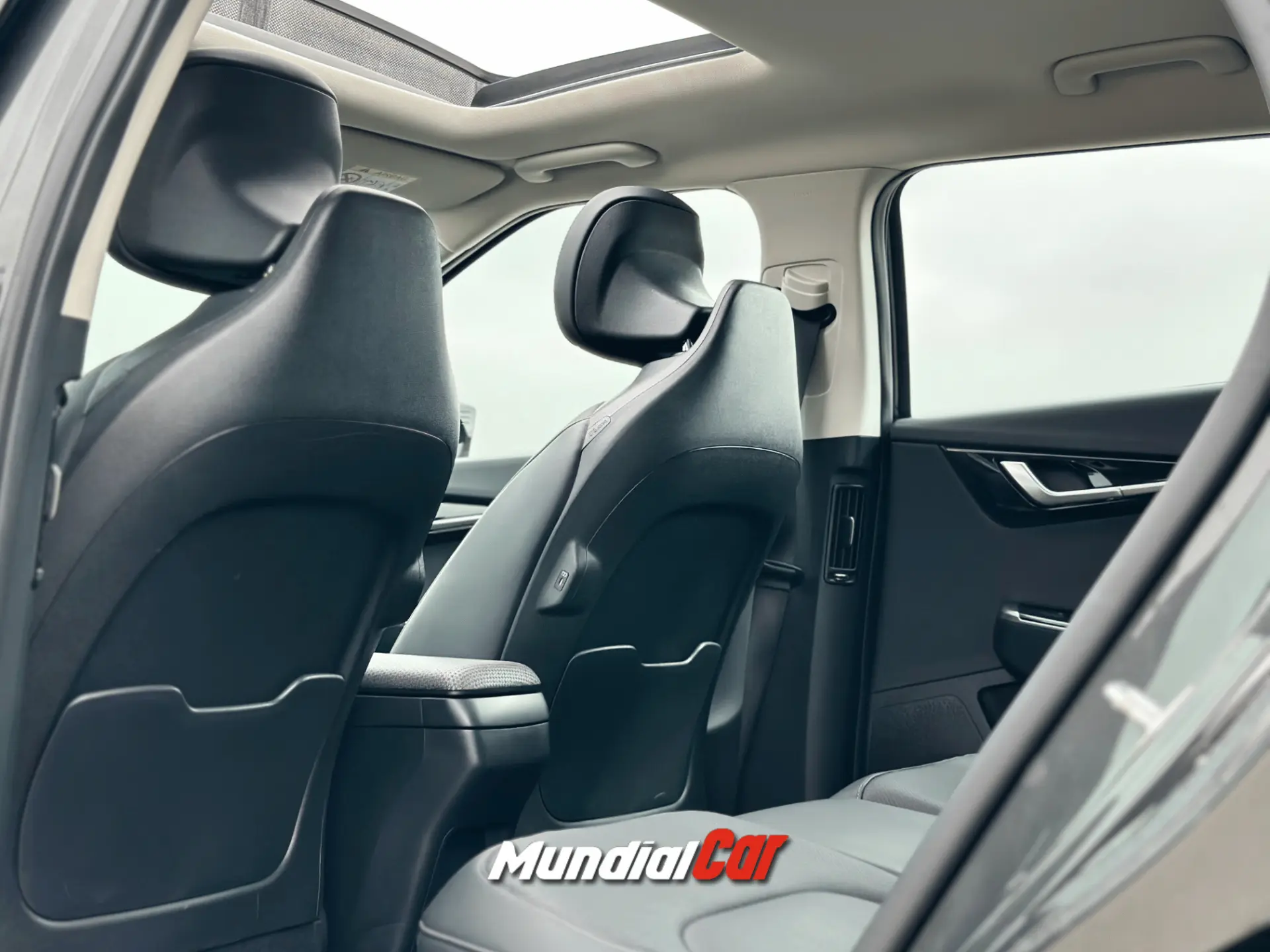 Kia EV6 77,4-kWh Air Design 2WD 11
