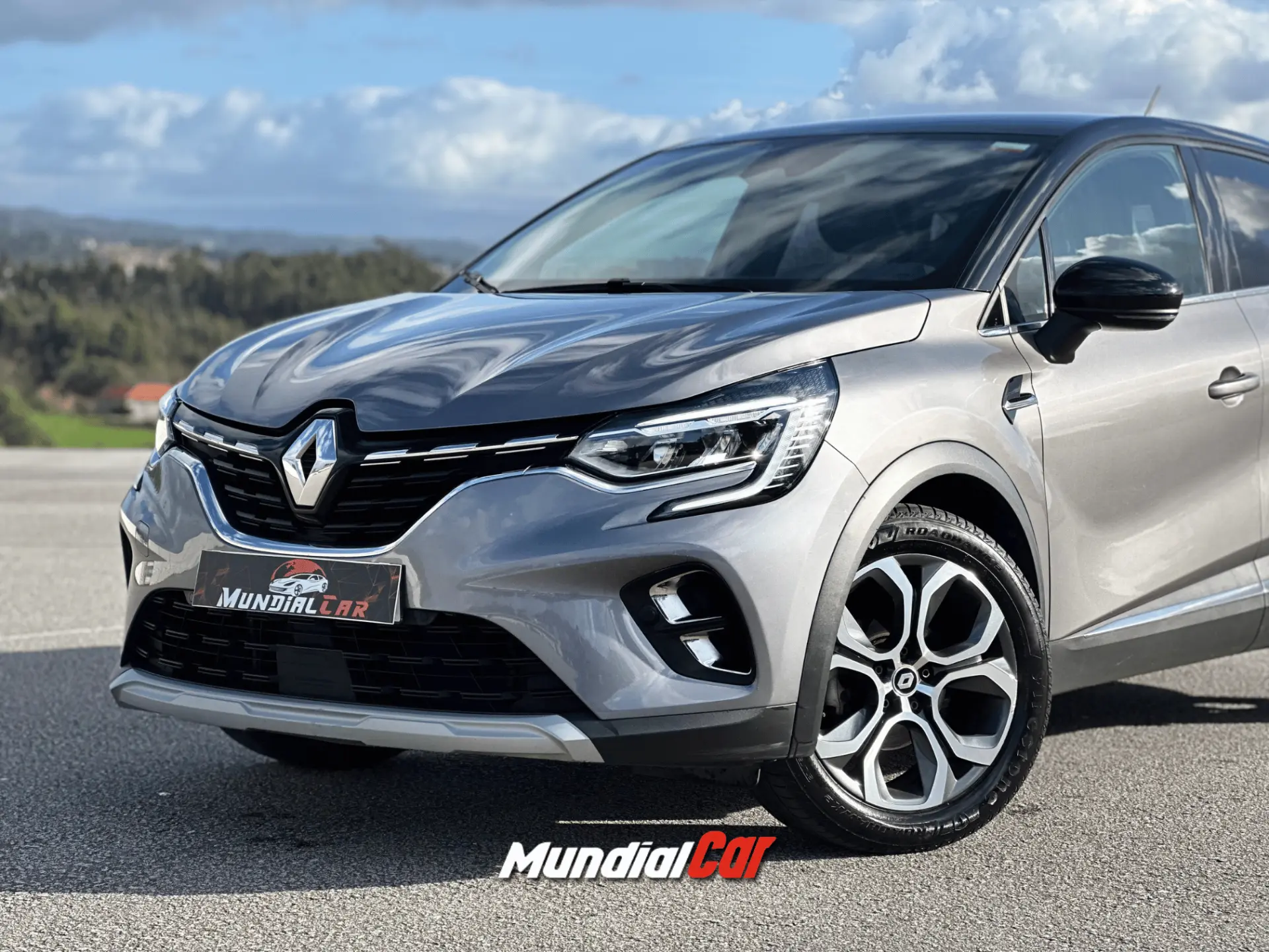 Renault Captur 1.6 Hybrid E-Tech Intens 15