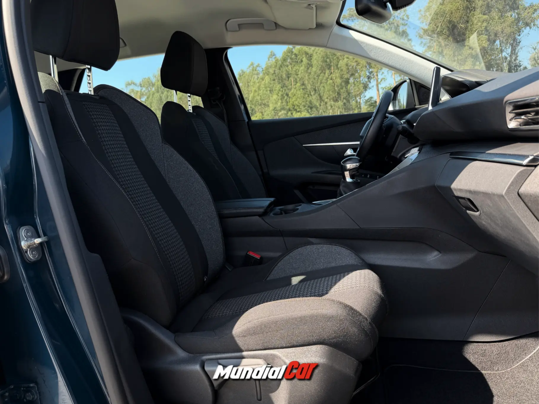 Peugeot 3008 1.5 BlueHDi Active Pack 7