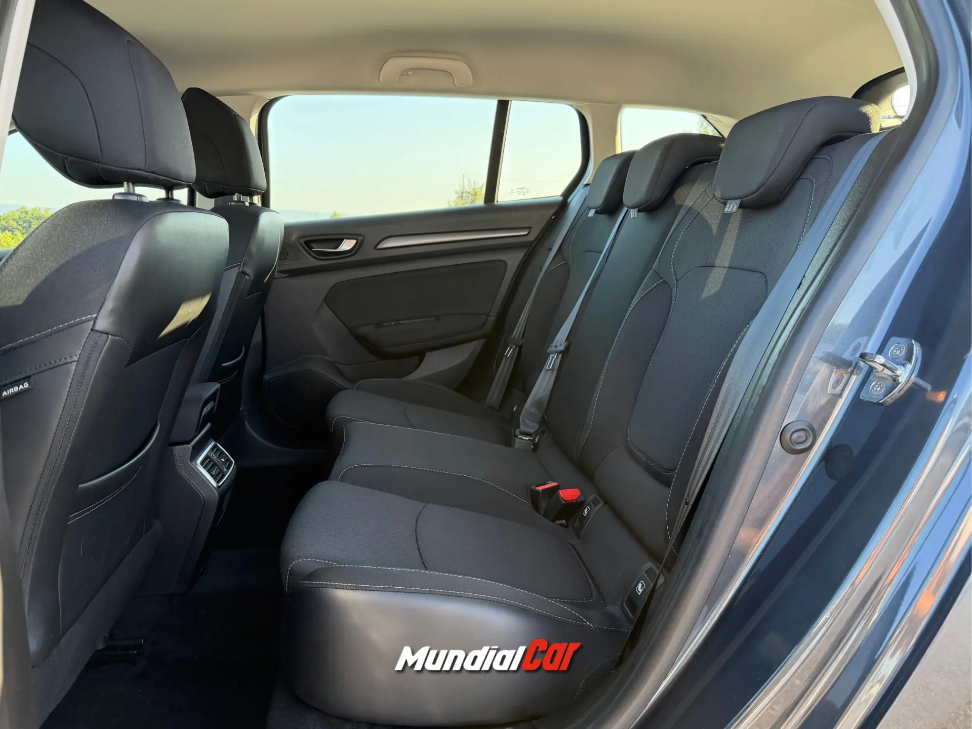 Renault Mégane Sport Tourer 1.6 E-Tech Plug-In Business 10