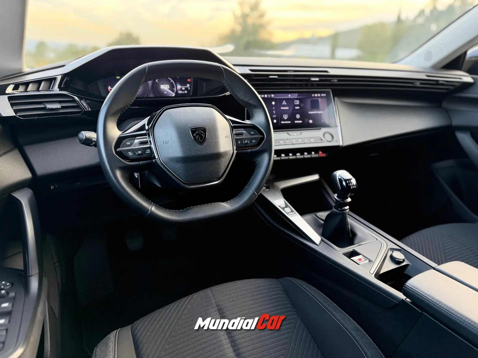 Peugeot 308 1.2 PureTech Allure 16