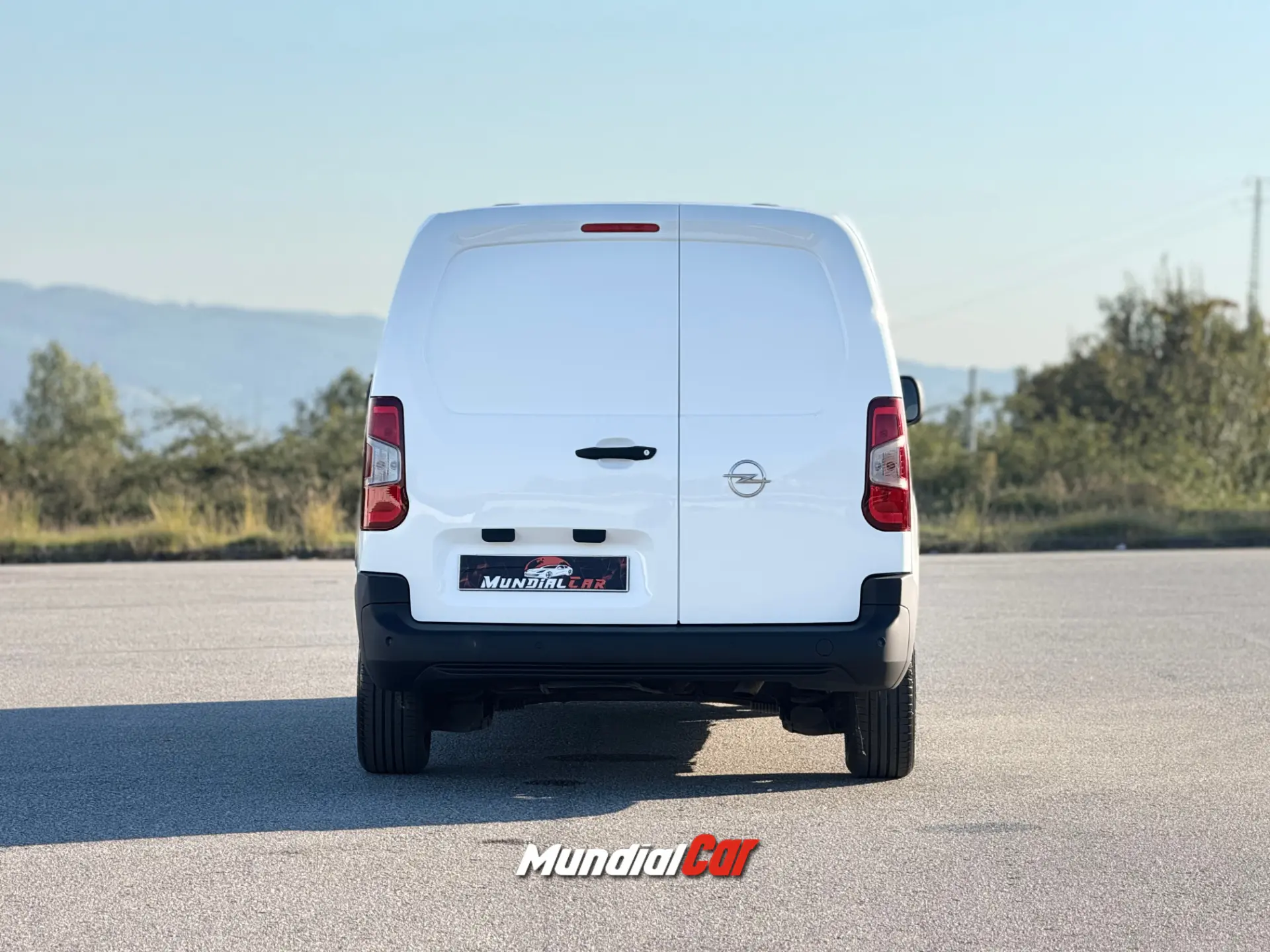 Opel Combo 1.5 CDTi L2H1 Enjoy 10