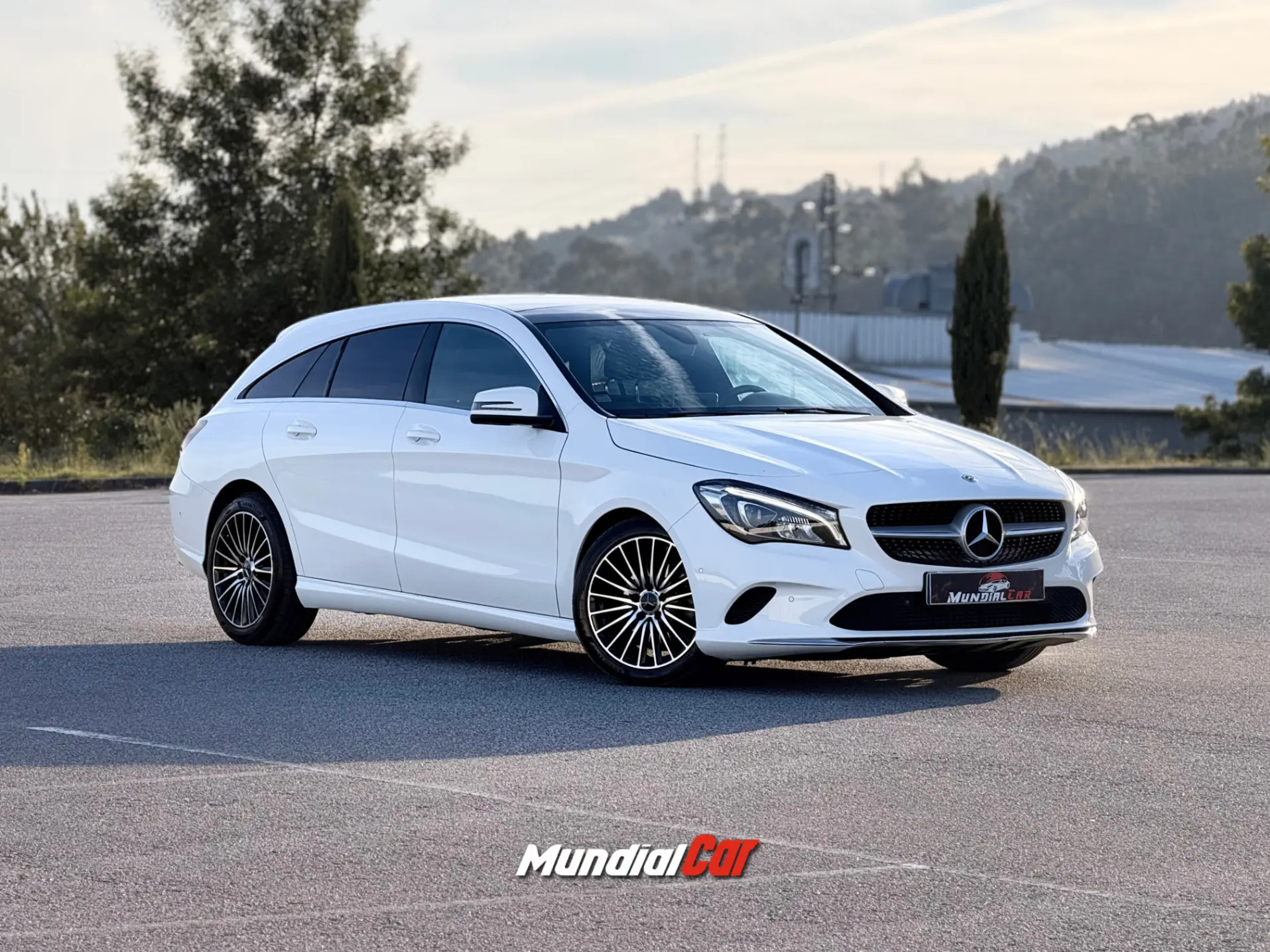 Mercedes-Benz CLA 180 d Shooting Brake Aut. 16