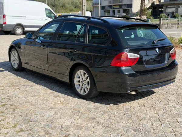 BMW 318 d Luxury Line 4