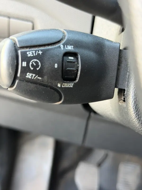 Peugeot Partner Outro 8