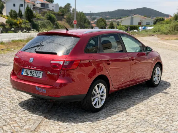SEAT Ibiza ST 3
