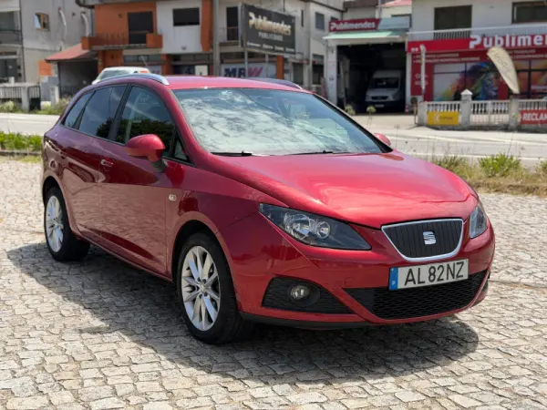 SEAT Ibiza ST 2