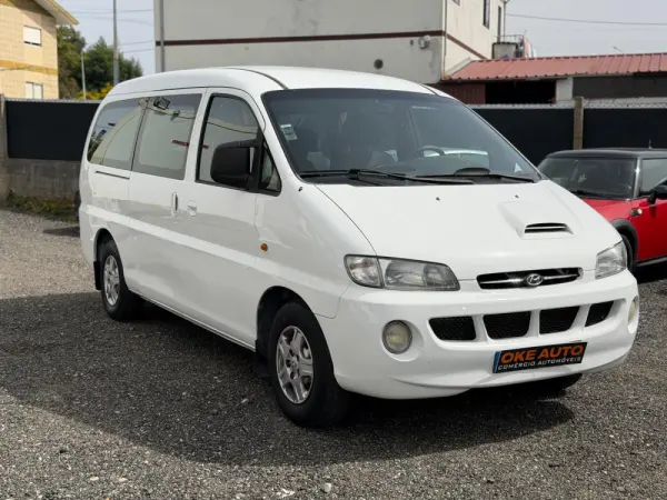 Hyundai H-1 Starex 2.5 CRDi SV Longo 2
