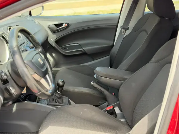 SEAT Ibiza ST 6