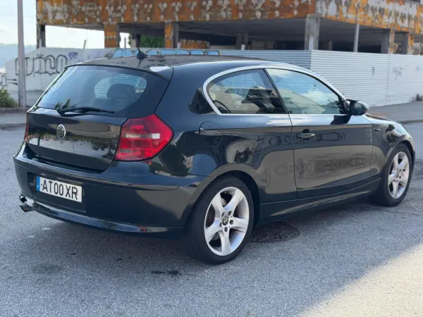 BMW 118 d Line Sport 4