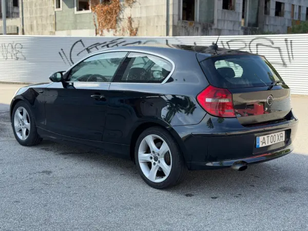 BMW 118 d Line Sport 3