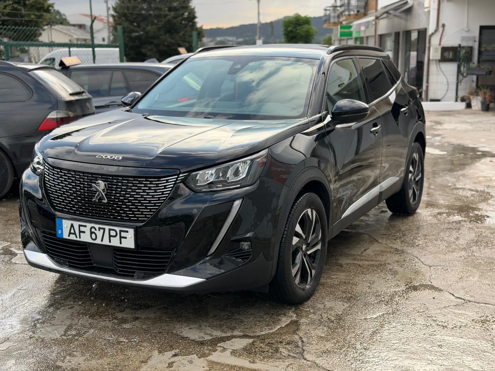 Peugeot 2008 1.5 BlueHDi Allure 3