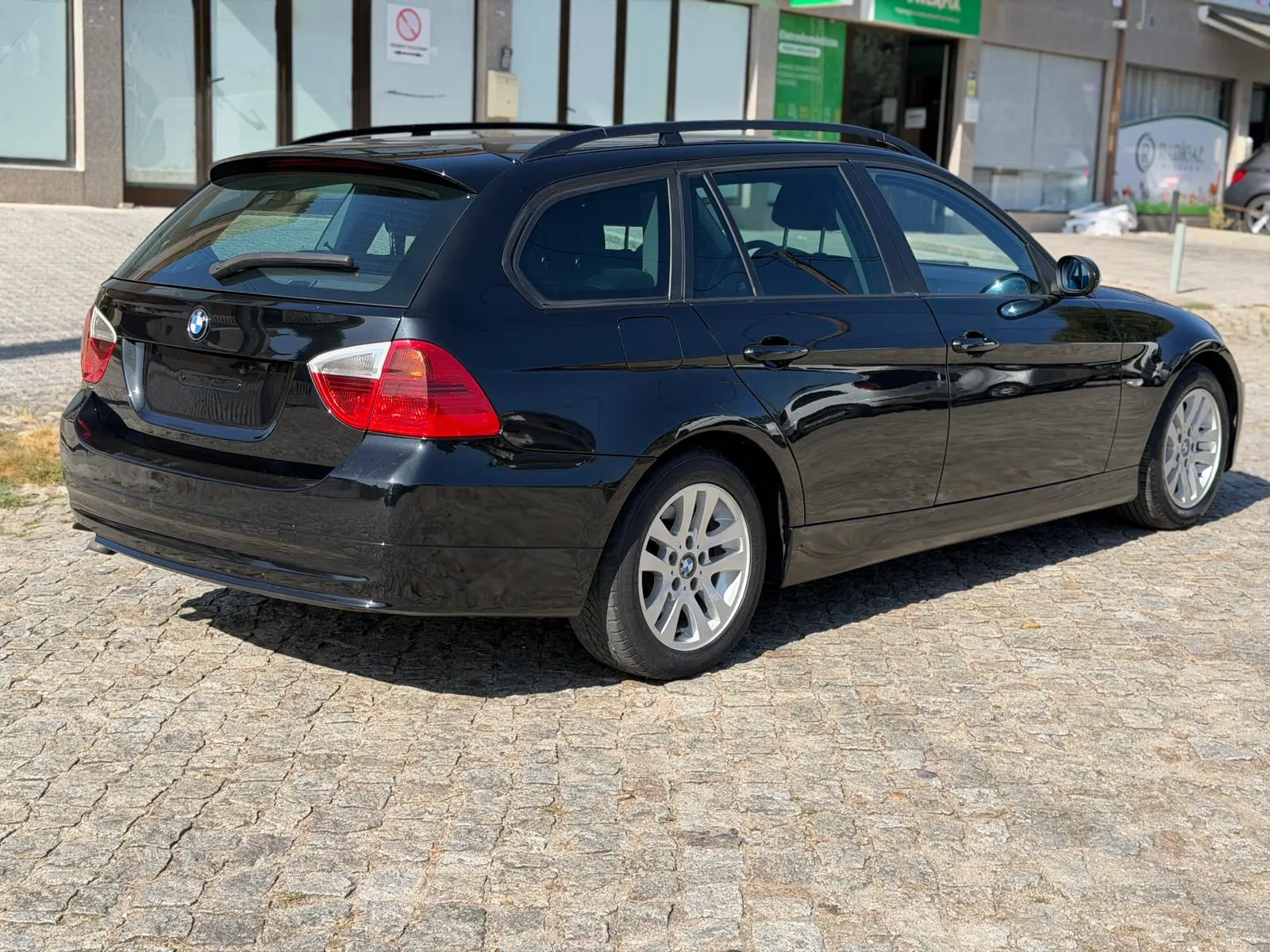 BMW 318 d Luxury Line 3
