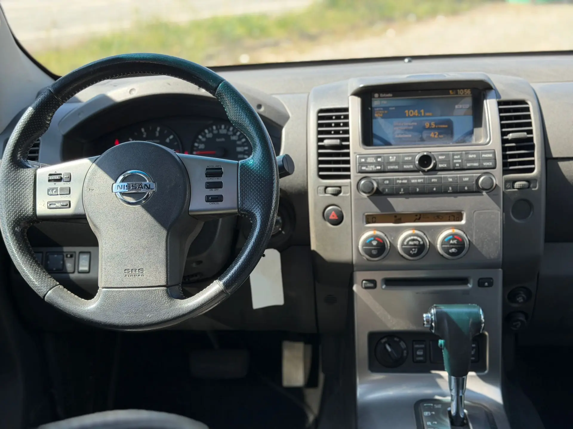 Nissan Navara 2.5 dCi CD LE Pr. +IT+BDT AT 7