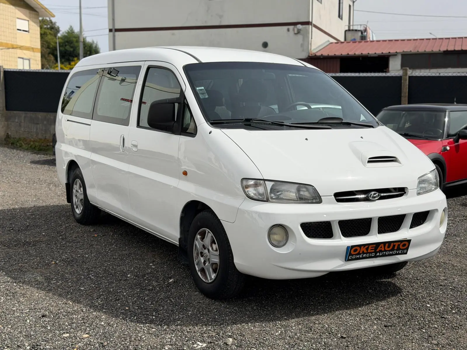 Hyundai H-1 Starex 2.5 CRDi SV Longo 2