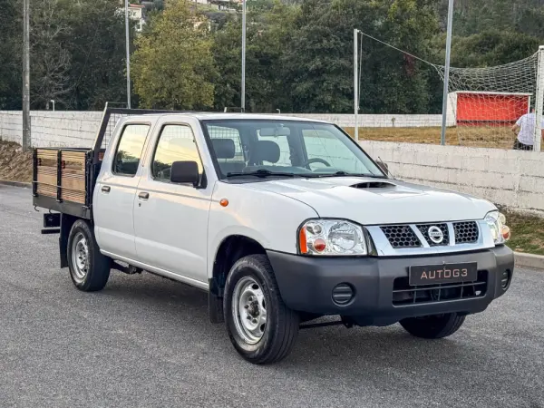 Nissan Pick Up 2.5 DDTi CD Comfort 2WD 4