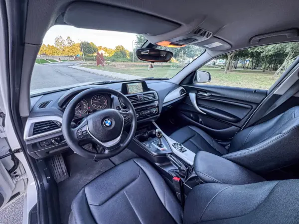BMW 116 d Line Luxury Auto 15