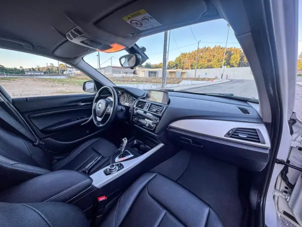 BMW 116 d Line Luxury Auto 16