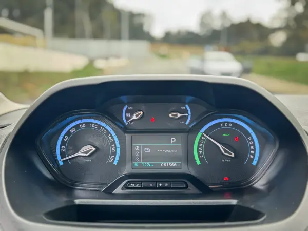 Peugeot e-Partner L2 FlexCab (50kWh) Pro 18