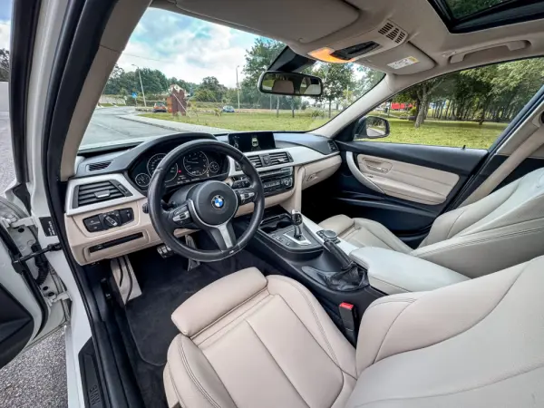 BMW 320 d Pack M Auto 16
