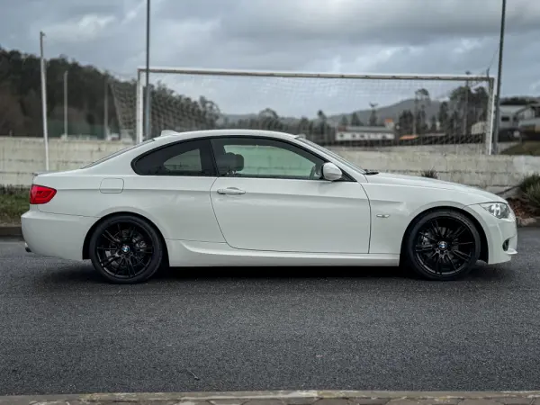 BMW 320 d M Sport Edition 8