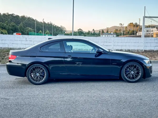 BMW 320 d Coupe 7