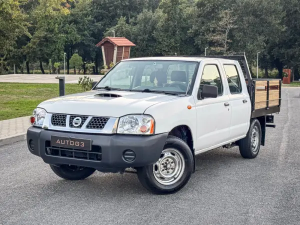 Nissan Pick Up 2.5 DDTi CD Comfort 2WD 1