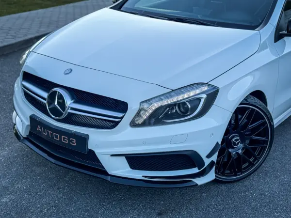Mercedes-Benz A 45 AMG 4-Matic 3