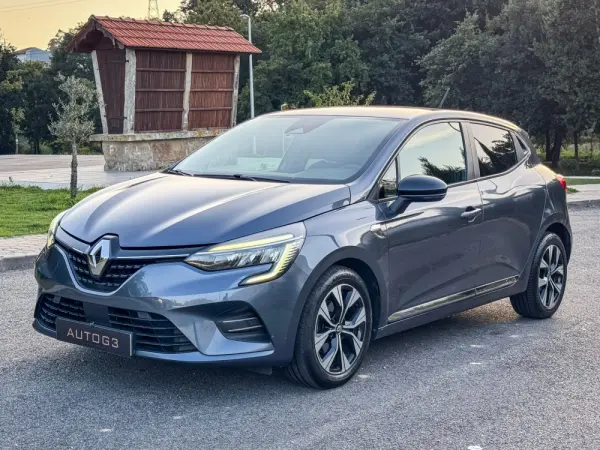 Renault Clio 1.0 TCe Intens Bi-Fuel 4