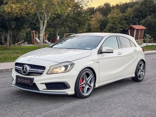 Mercedes-Benz A 45 AMG 4Matic Speedshift 7G-DCT 3