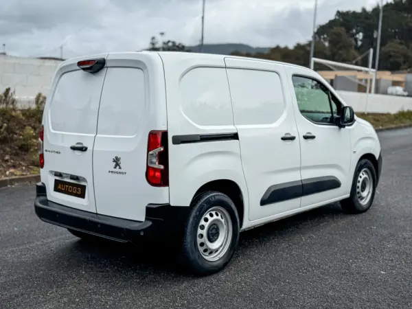 Peugeot e-Partner L2 FlexCab (50kWh) Pro 9