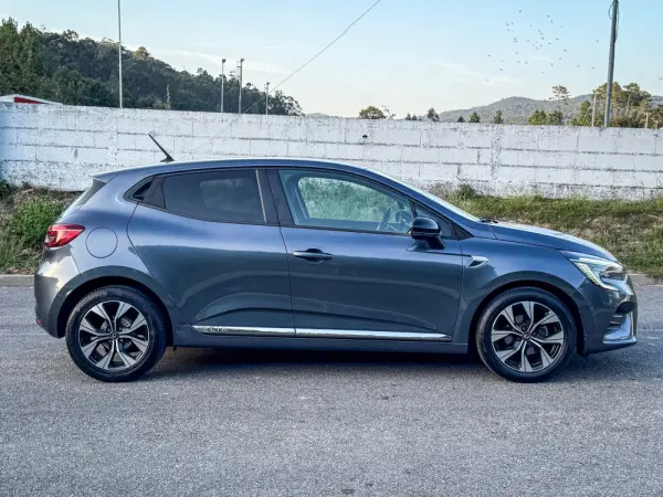 Renault Clio 1.0 TCe Intens Bi-Fuel 7