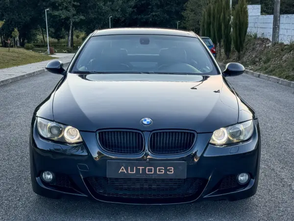 BMW 320 d Coupe 2