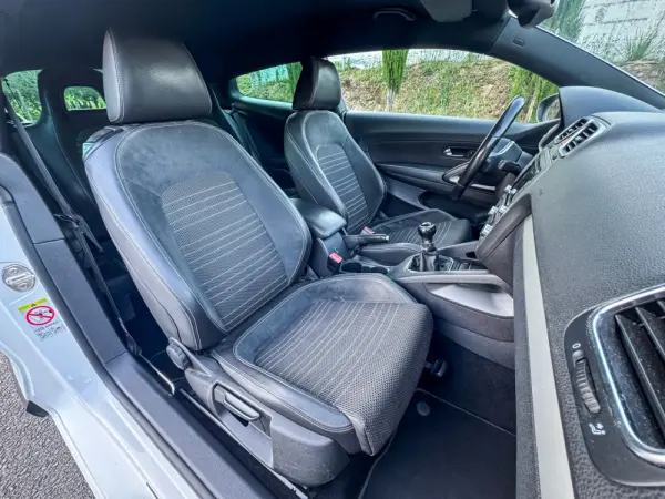 Volkswagen Scirocco 2.0 TDI GTD 14
