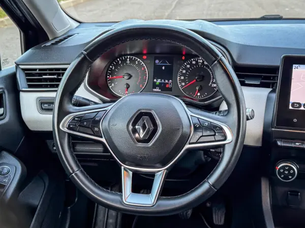 Renault Clio 1.0 TCe Intens Bi-Fuel 17