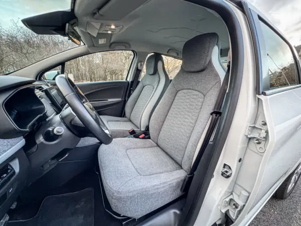 Renault Zoe (c/ Bateria) Zen 50 13